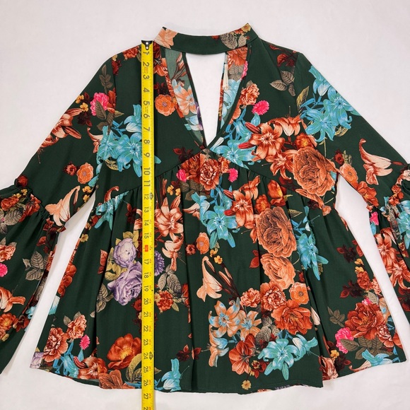 Altar’d State Dark Floral Blouse Flare Bell Sleeve Choker Collar Top SZ Medium - Picture 13 of 15
